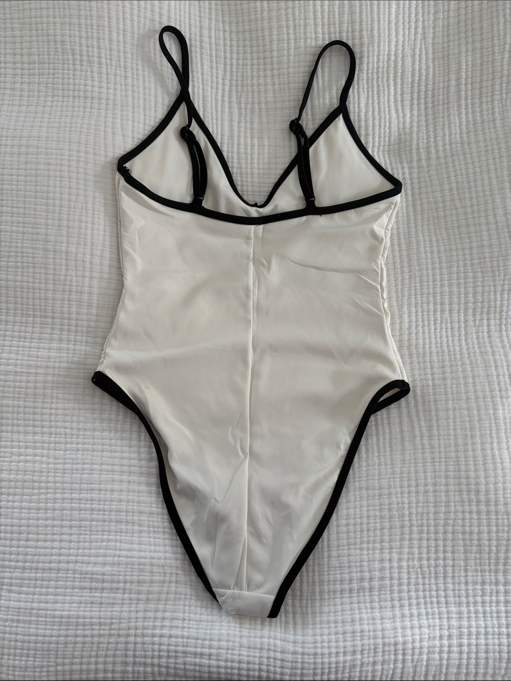 Good American Compression Deep Dive One-Piece Swimsuit - Picture 4 of 5